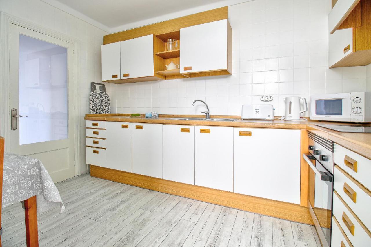 In Front Of The Sea - Brisas Rentallorca Apartment