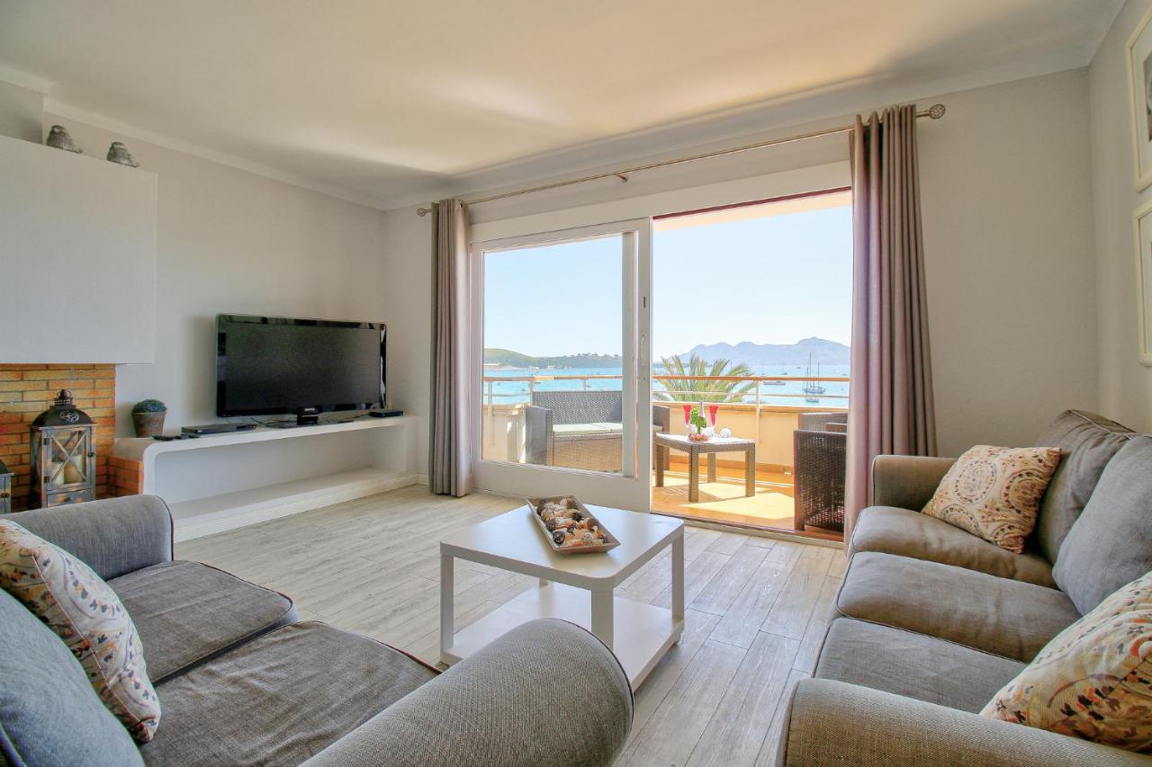 In Front Of The Sea - Brisas Rentallorca